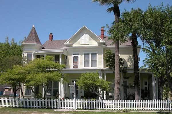 Angel Rose Bed And Breakfast Рокпорт Екстериор снимка